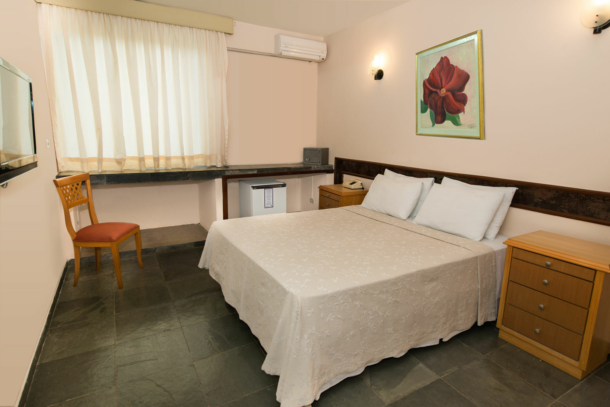 Manaca Hotel Фос ду Игуасу Екстериор снимка
